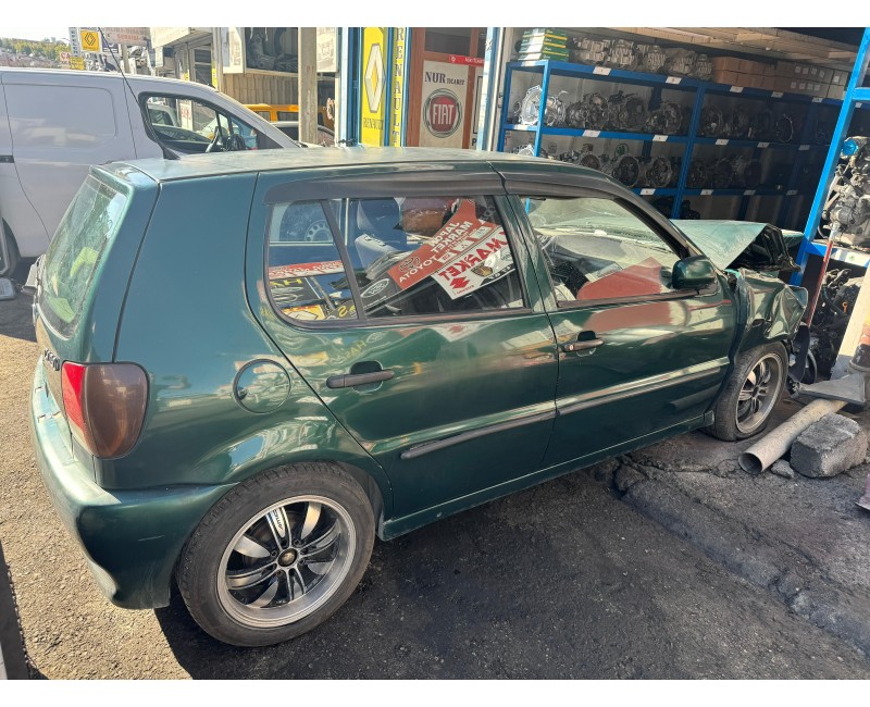 VOLKSWAGEN POLO HATCHBACK ÇIKMA SAG ÖN KAPI SAG ARKA KAPI HATASIZ