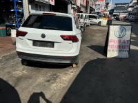 VOLKSWAGEN TİGUAN ÇIKMA ORJİNAL YEDEK PARÇALARI ALT TAKIM KAPI TAVAN ARKA BAGAJ