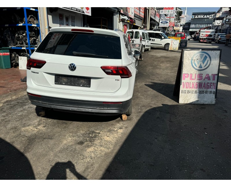 VW TİGUAN ÇIKMA HATASIZ BAGAJ KAPAGI TAMPON TAVAN ARKA KASA